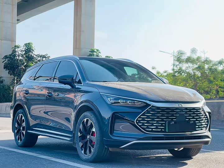 Фото 2 - BYD Tang Hybrid/EV