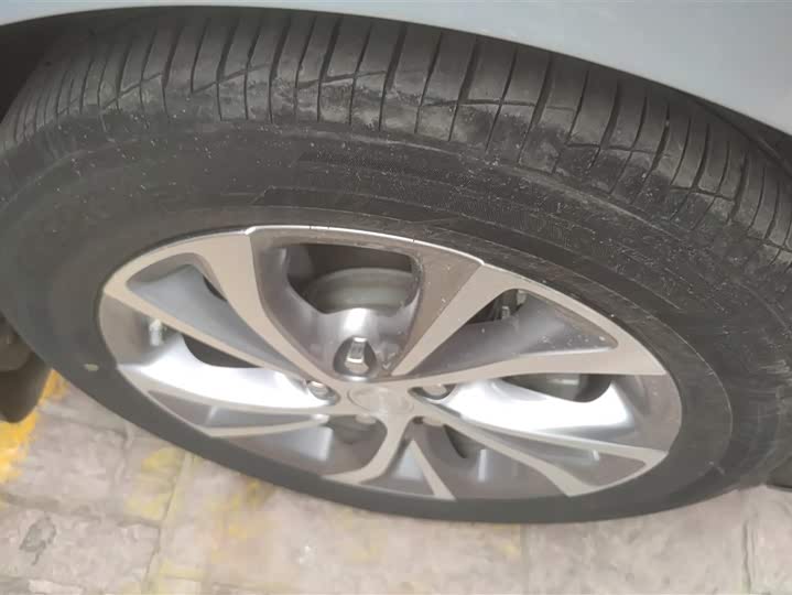 Фото 6 - Buick Verano