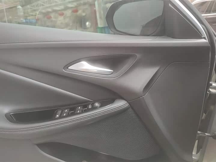 Фото 7 - Buick Verano