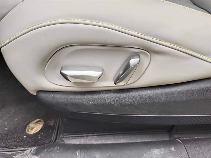 Фото 8 - XPeng G6