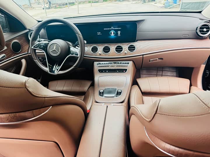 Фото 5 - Mercedes-Benz E-Class Hybrid