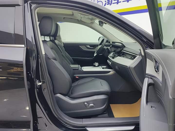 Фото 8 - Hongqi HS5