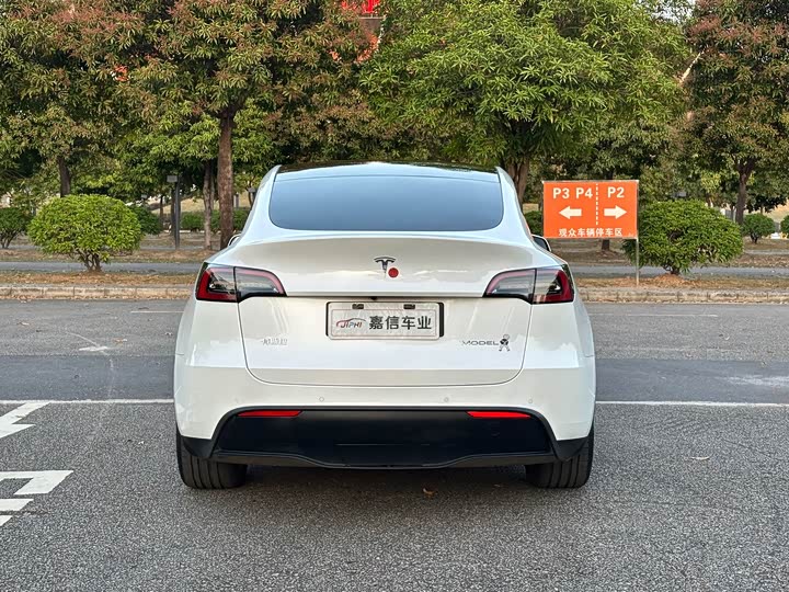 Фото 7 - Tesla Model Y