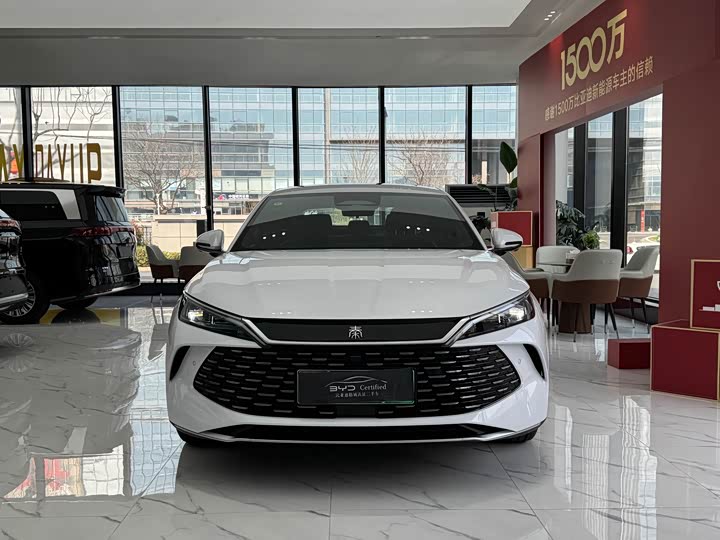 Фото 2 - BYD Qin L