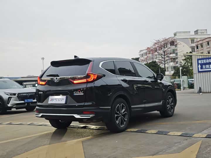 Фото 5 - Honda CR-V