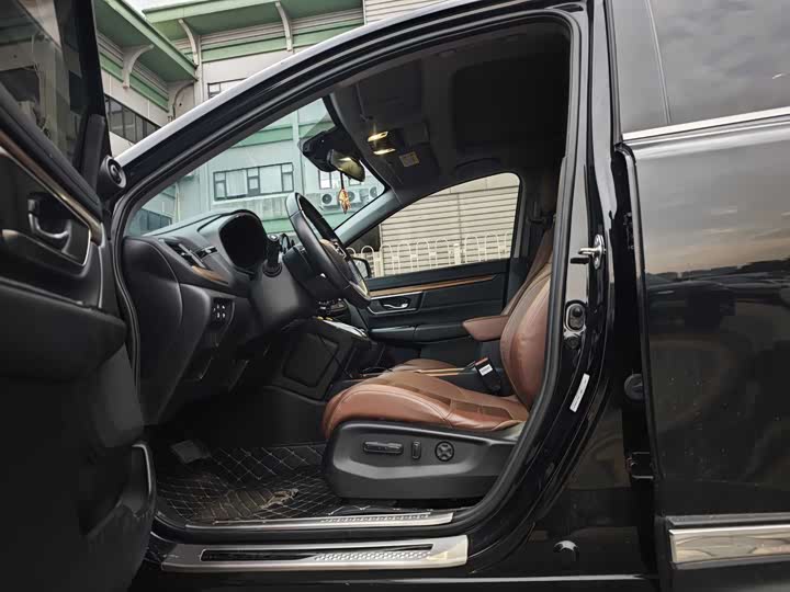 Фото 7 - Honda CR-V