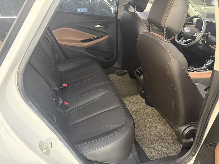 Фото 5 - Buick Verano