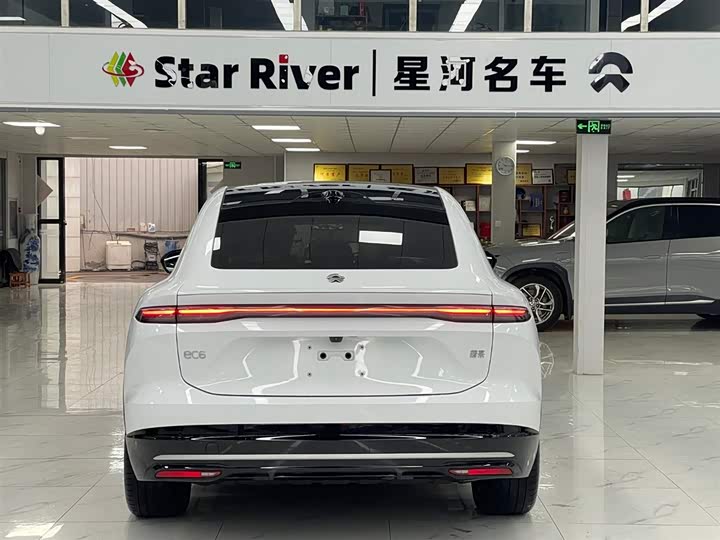 Фото 7 - Nio EC6