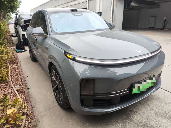 Фото 4 - LiXiang L8