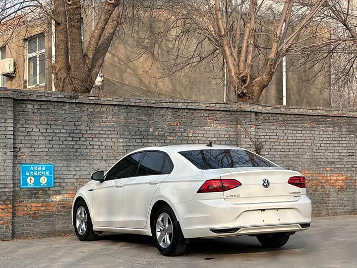 Фото 6 - Volkswagen Lamando L