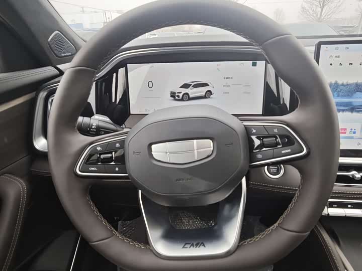 Photo 5 - Geely Monjaro