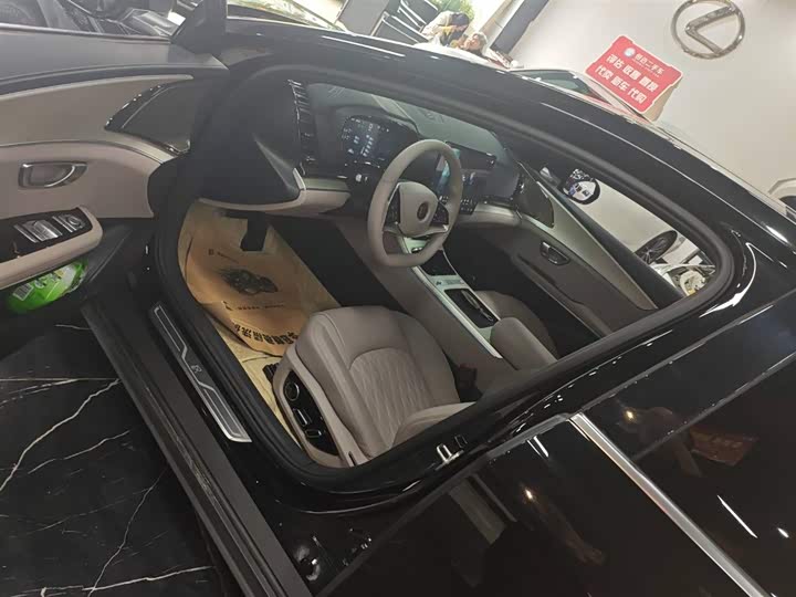 Фото 7 - BYD Han