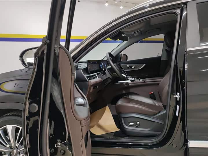 Фото 9 - Chery Tiggo 8 Pro