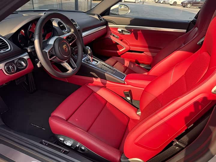 Фото 8 - Porsche 718