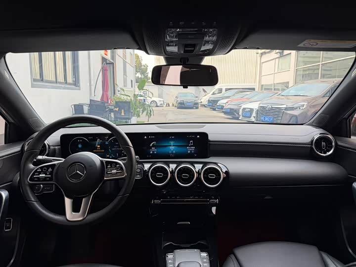 Фото 8 - Mercedes-Benz A-Class