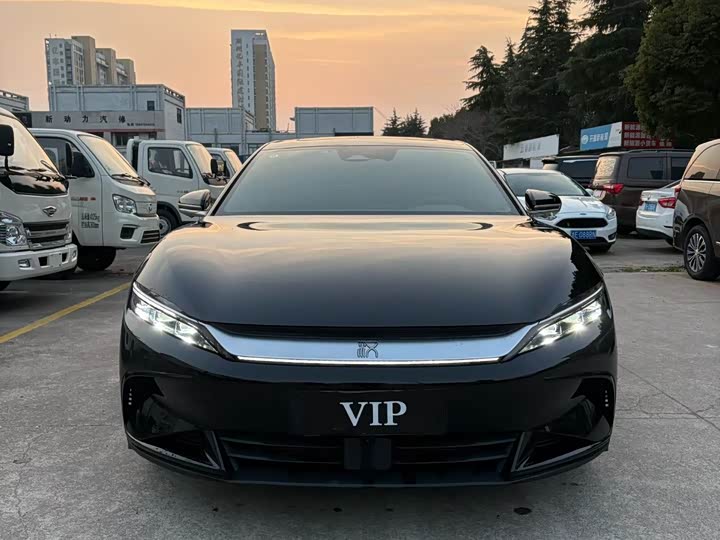 Фото 2 - BYD Han