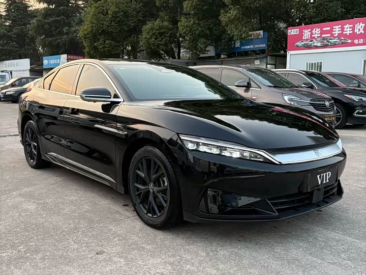 Фото 3 - BYD Han