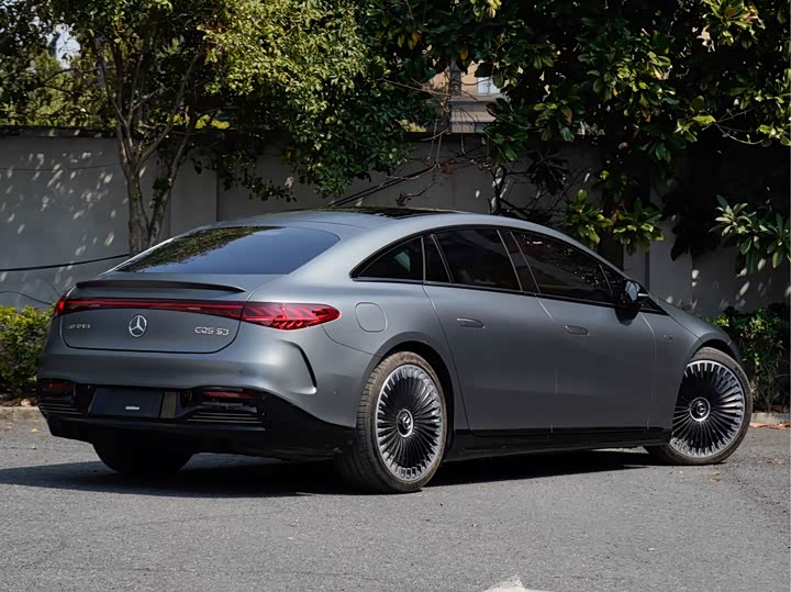 Фото 4 - Mercedes-Benz EQS AMG