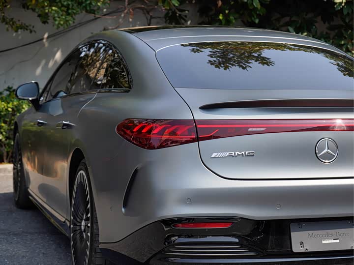 Фото 7 - Mercedes-Benz EQS AMG