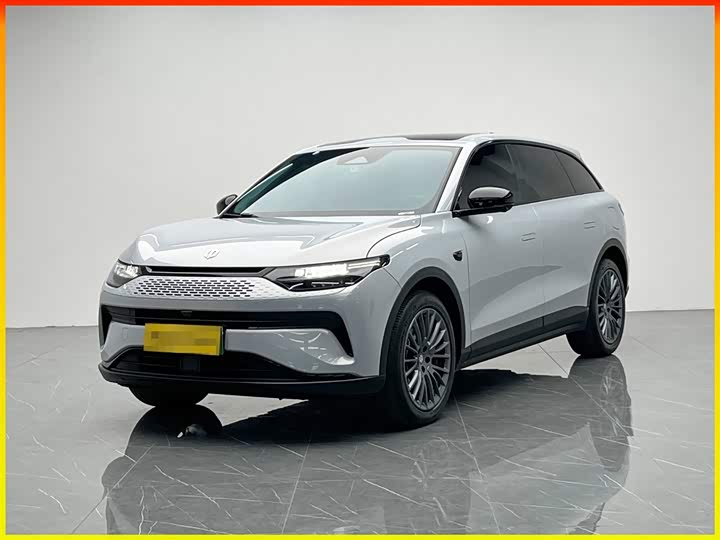 Фото 1 - Leapmotor C11