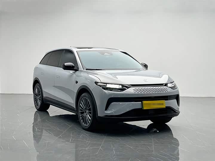 Фото 8 - Leapmotor C11