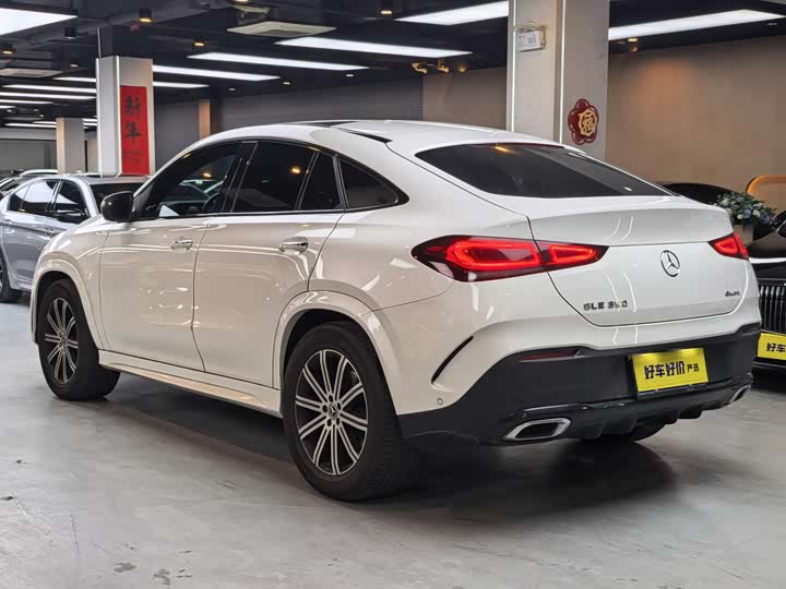 Фото 4 - Mercedes-Benz GLE-Class Coupe