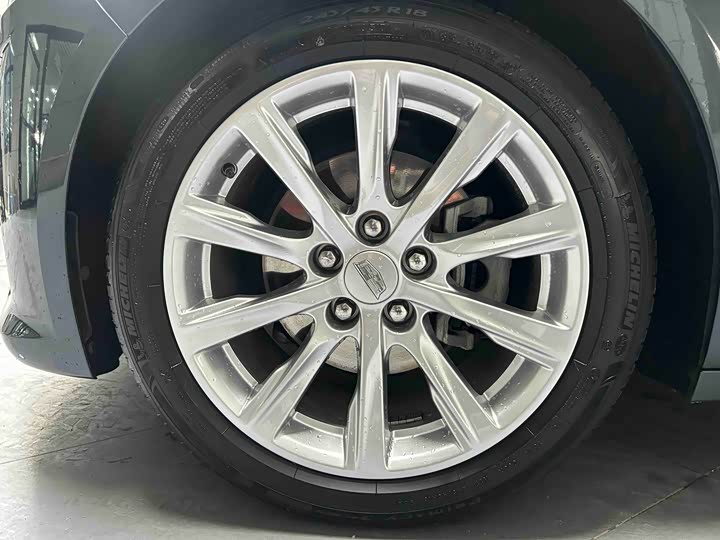 Фото 3 - Cadillac CT5