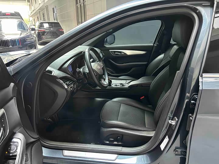 Фото 5 - Cadillac CT5