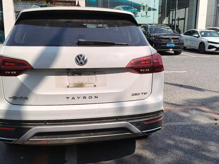 Фото 8 - Volkswagen Tayron