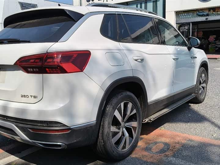 Фото 9 - Volkswagen Tayron