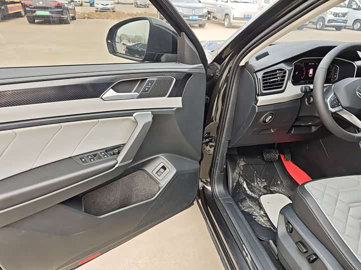 Photo 9 - Volkswagen Tayron