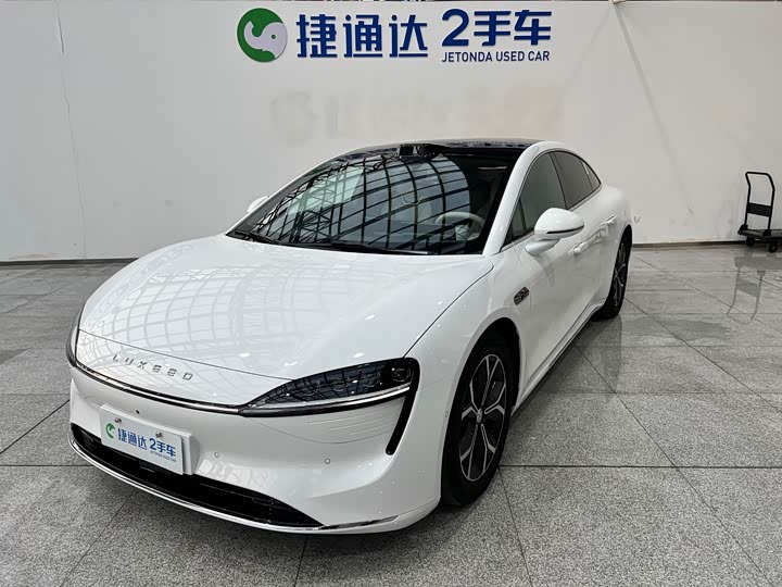 Фото 1 - Luxeed S7