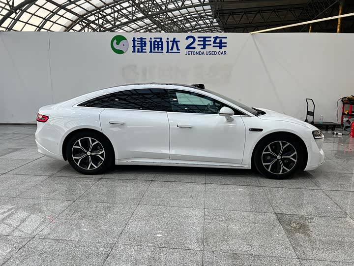 Фото 2 - Luxeed S7