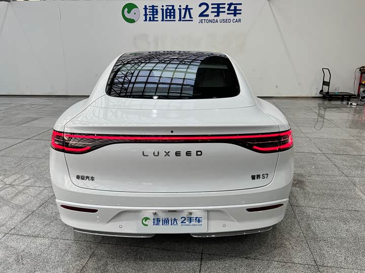 Фото 8 - Luxeed S7