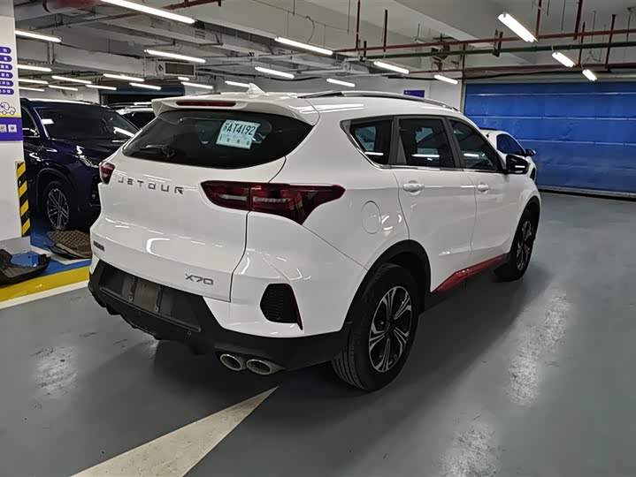 Фото 3 - Jetour X70