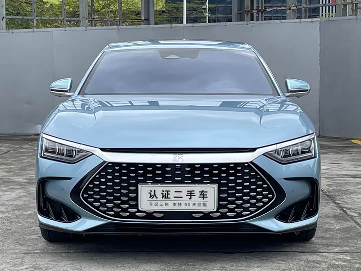 Фото 2 - BYD Han