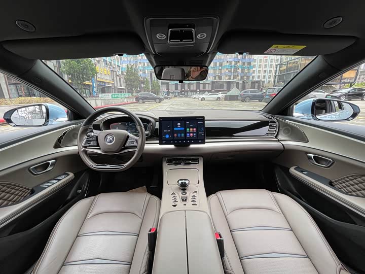 Фото 7 - BYD Han