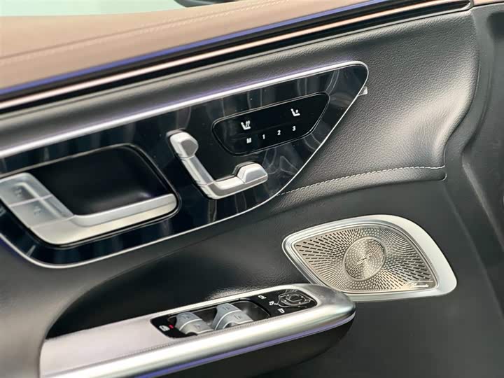 Mercedes-Benz EQE SUV 2024 2024款 500 4MATIC 豪华版