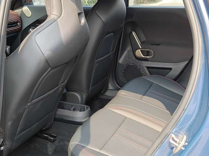 Photo 8 - Mini Aceman