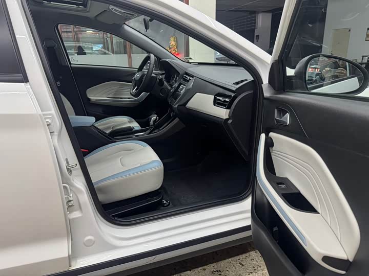 Фото 6 - Chery Tiggo 3x