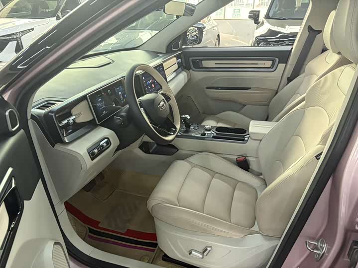 Фото 7 - Geely Icon