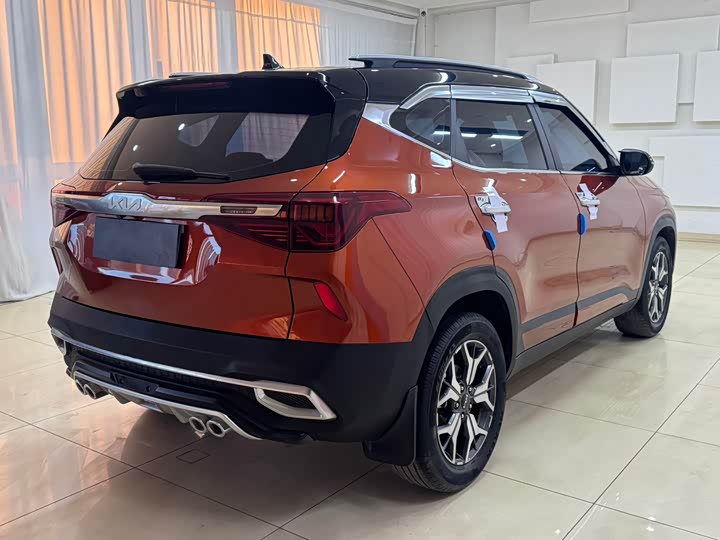 Фото 6 - Kia KX3