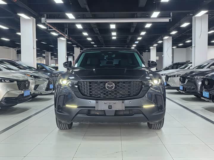 Photo 2 - Mazda CX-50