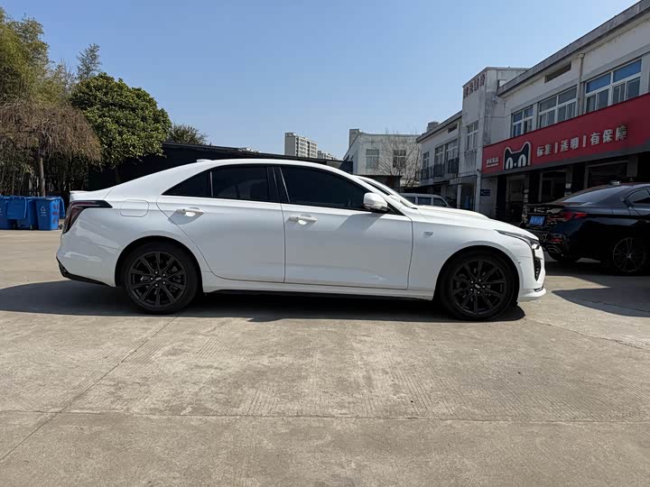 Фото 4 - Cadillac CT4