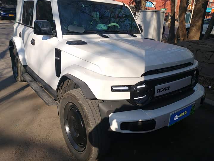 Фото 2 - Chery iCar V23