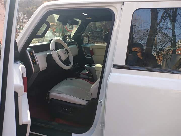 Фото 9 - Chery iCar V23