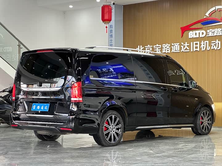 Фото 6 - Mercedes-Benz V-Class