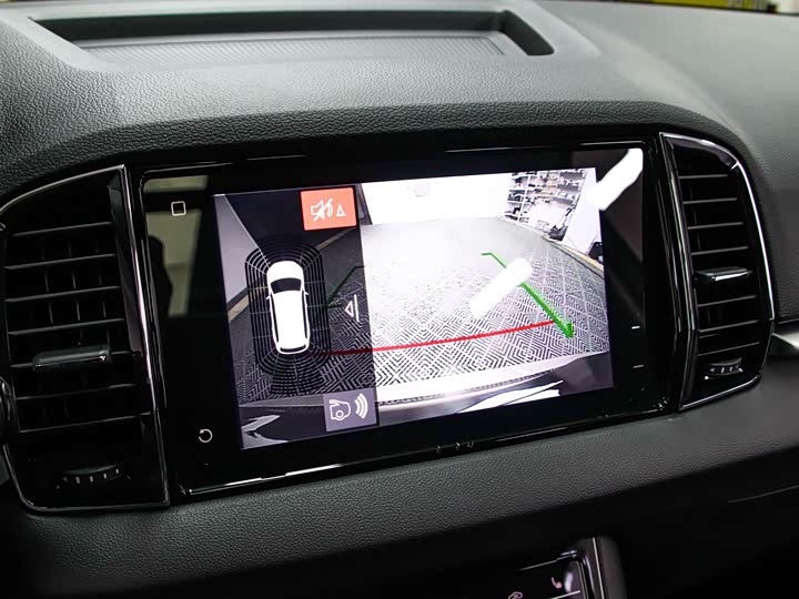 Фото 9 - Skoda Karoq