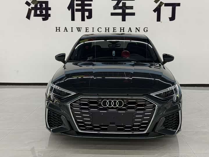 Фото 2 - Audi A3