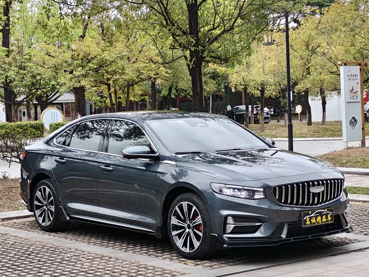 Фото 3 - Geely Preface